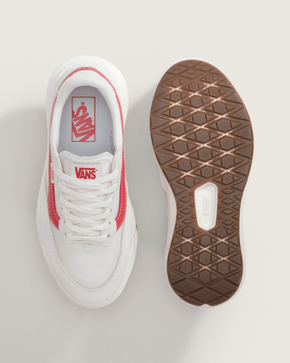 Vans UltraRange 2.0 Shoe in Egret White