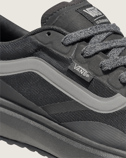 Vans UltraRange 2.0 Shoe in Blackout