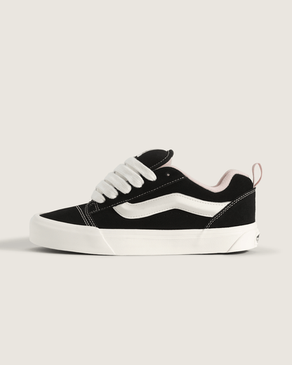 Vans Knu Skool Shoe in Black / Sepia Rose Pink