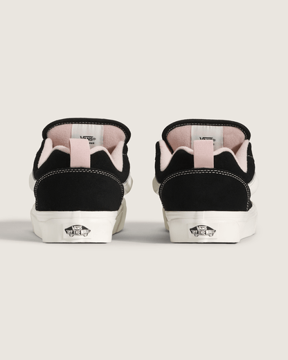 Vans Knu Skool Shoe in Black / Sepia Rose Pink