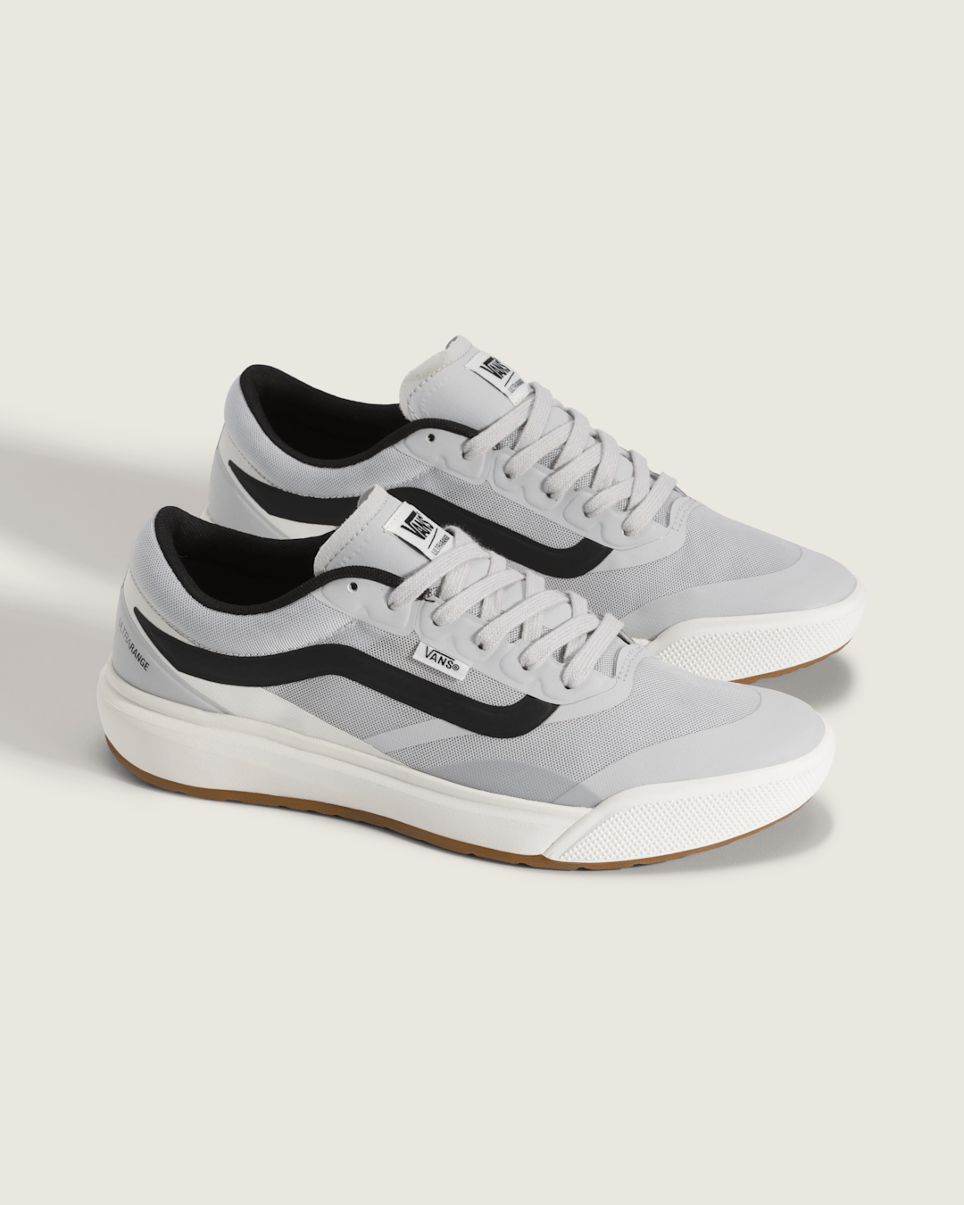 Vans UltraRange 2.0 Shoe in Frost Grey