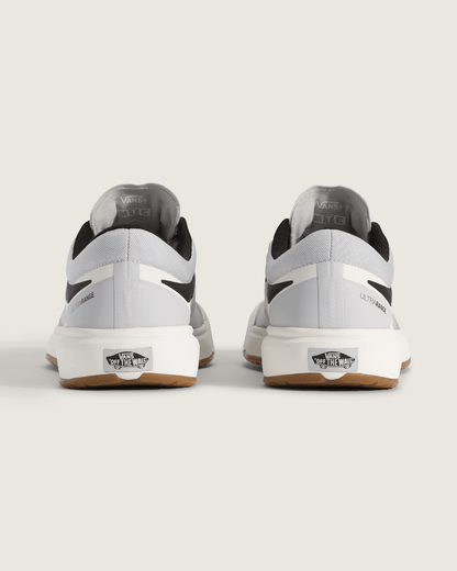 Vans UltraRange 2.0 Shoe in Frost Grey