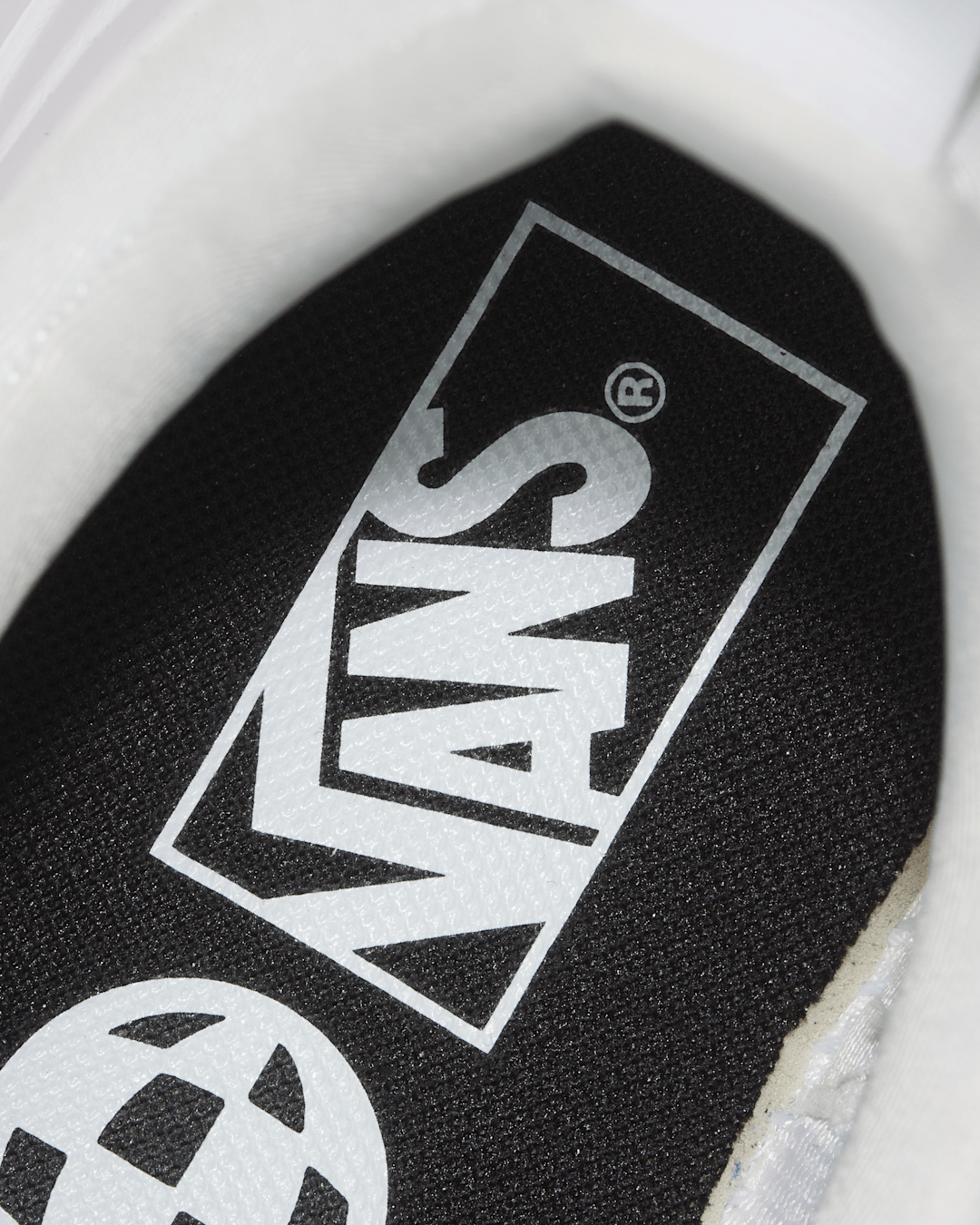 Vans UltraRange Neo VR3 Shoe in True White