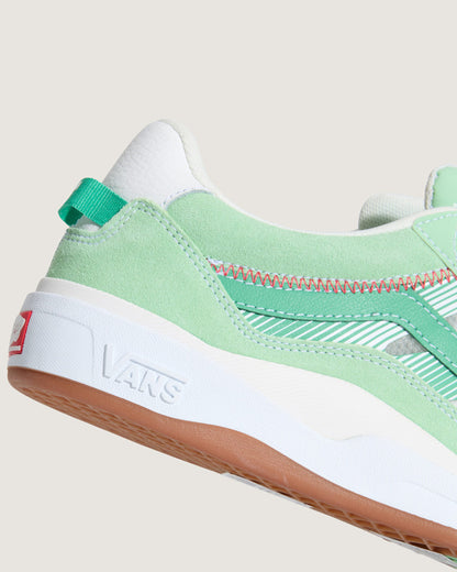 Vans Skate 2 Wayvee Shoe in Gum / Green