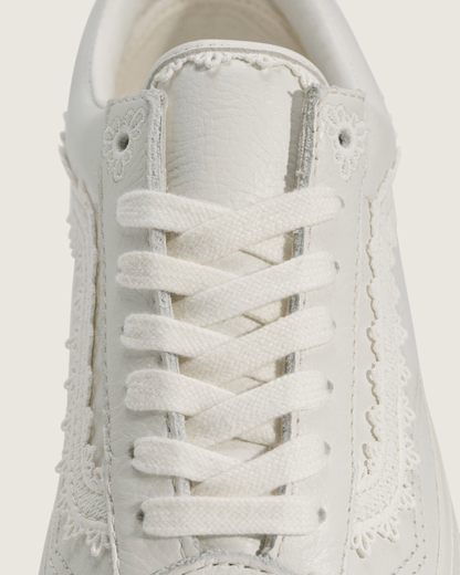 Vans Premium Old Skool Shoe in Marshmallow White