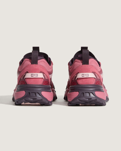 Vans Crosspath XC Shoe in Mauvewood Pink