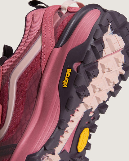 Vans Crosspath XC Shoe in Mauvewood Pink
