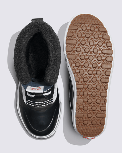 Vans Standard Waterproof Boot in Black