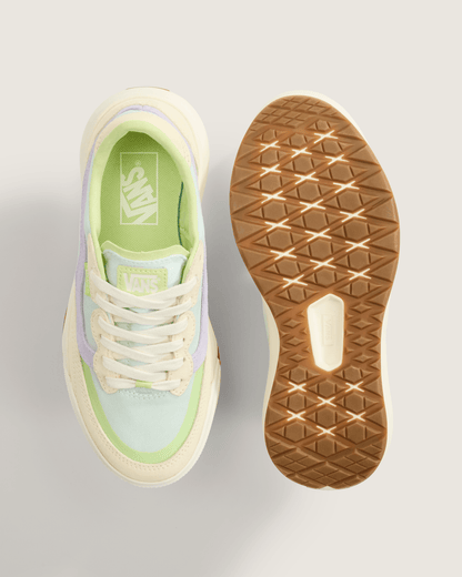 Vans UltraRange 2.0 Shoe in Limelight Green