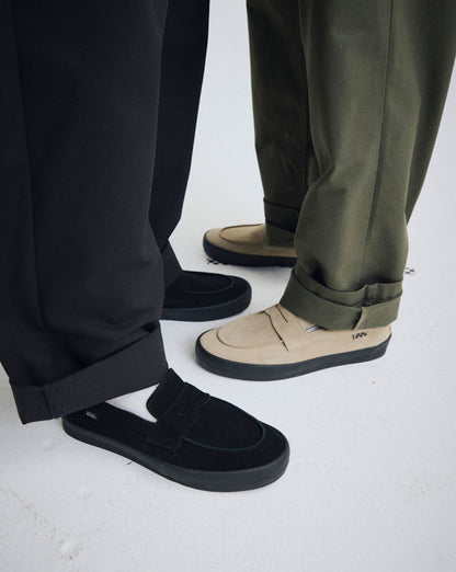 Vans Skate Loafer Shoe in Blackout