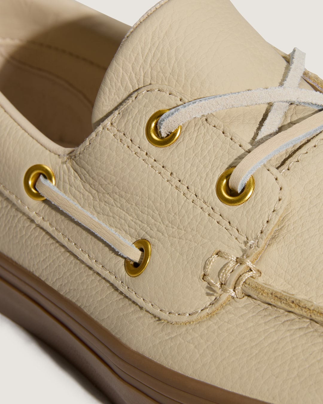 Vans 2-Eyelet Boat Shoe in Tan Brown
