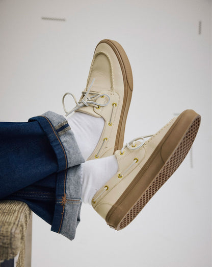 Vans 2-Eyelet Boat Shoe in Tan Brown
