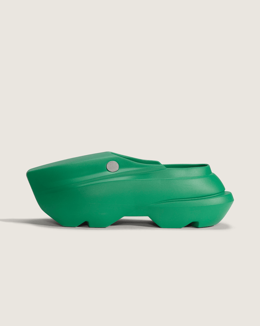 Vans OTW by Vans X S.R. STUDIO. LA. CA. Clog in Green Tambourine