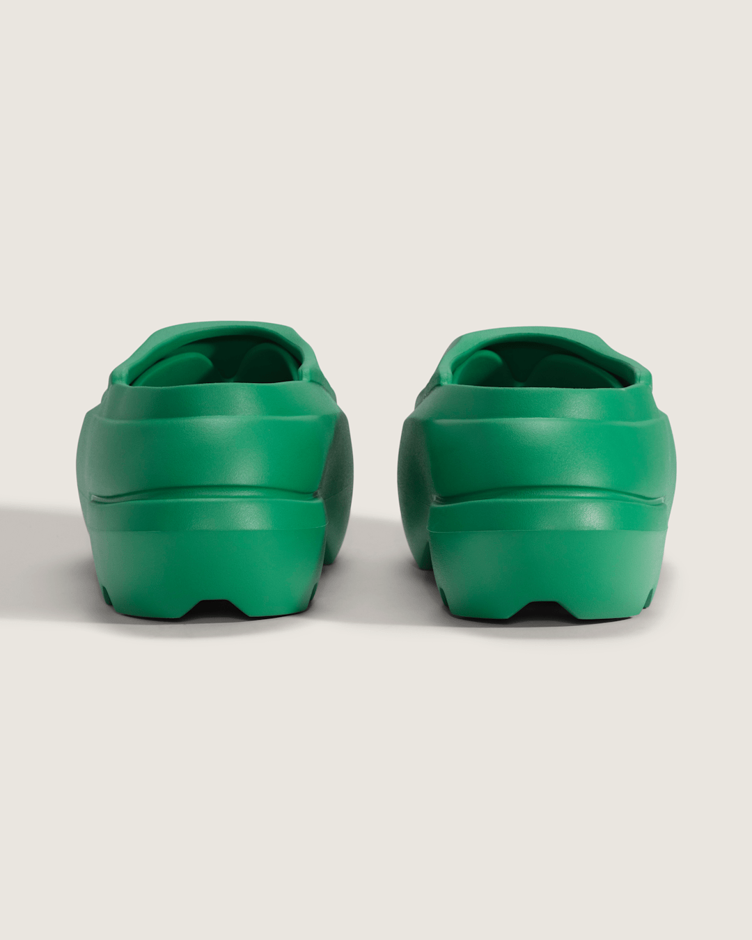 Vans OTW by Vans X S.R. STUDIO. LA. CA. Clog in Green Tambourine