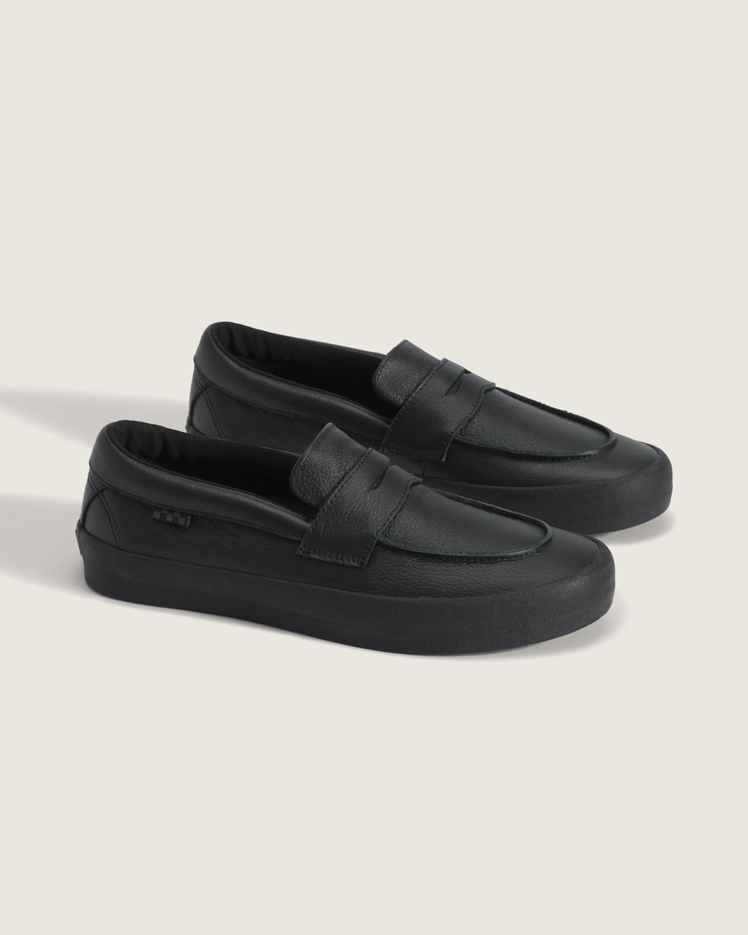 Vans Skate Loafer Shoe in Blackout