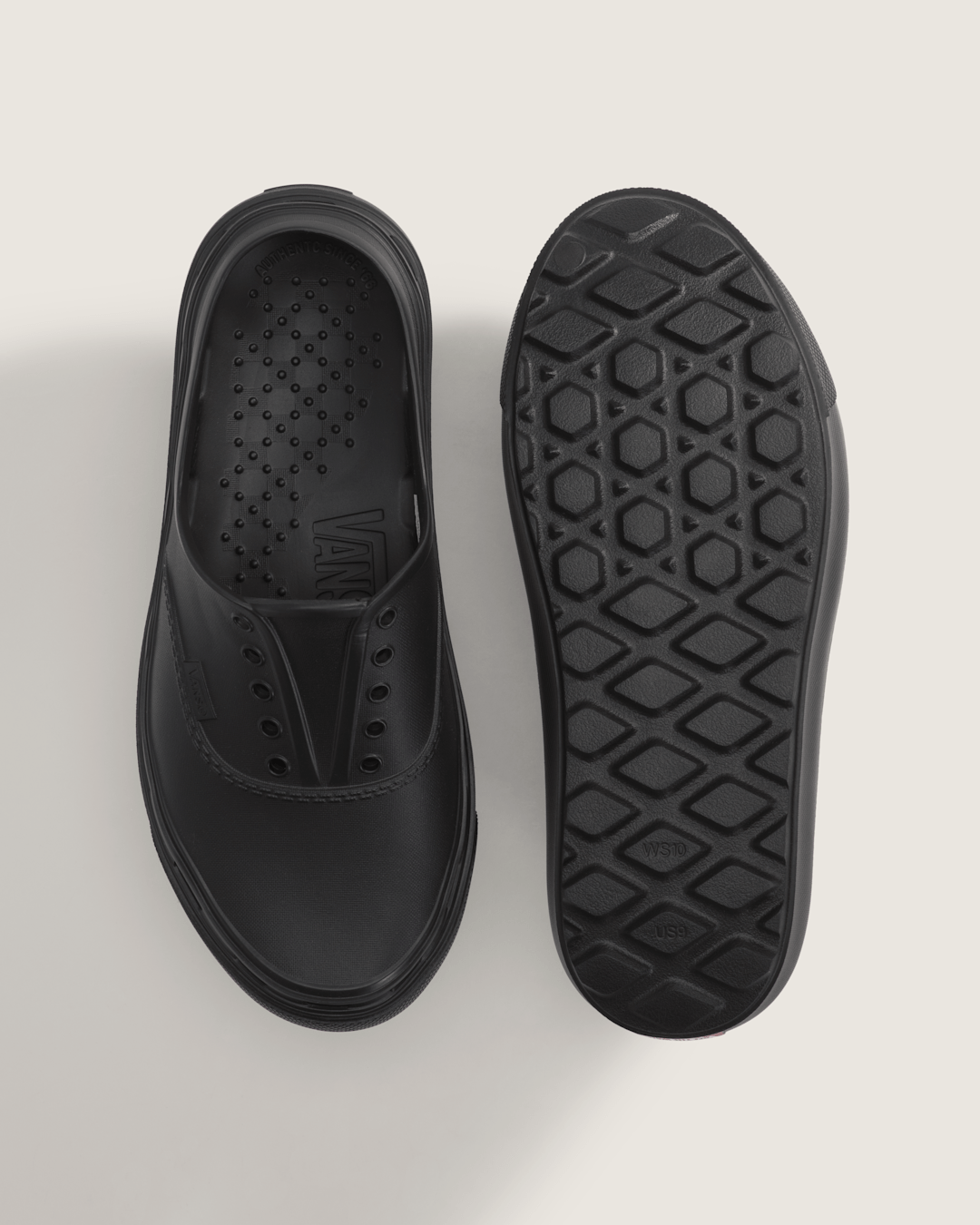 Vans Authentic Foam Mule in Black