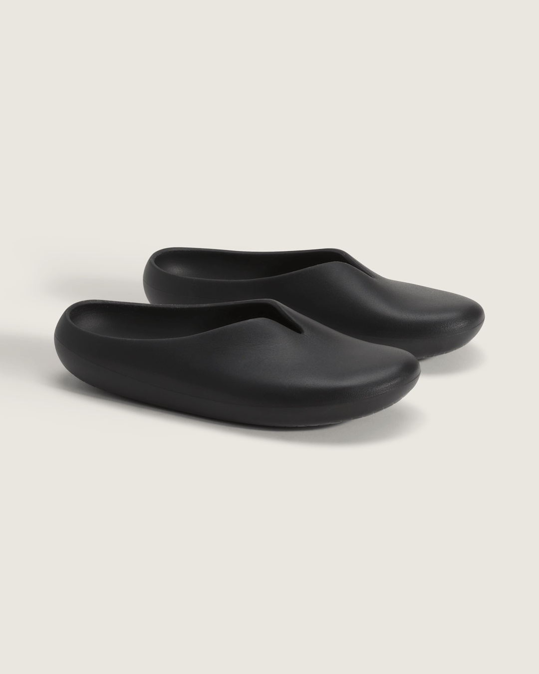 Vans OTW by Vans X S.R. STUDIO. LA. CA. Clog in White / Black