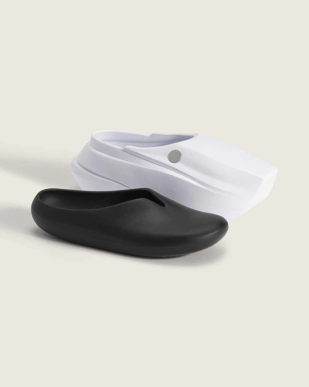 Vans OTW by Vans X S.R. STUDIO. LA. CA. Clog in White / Black