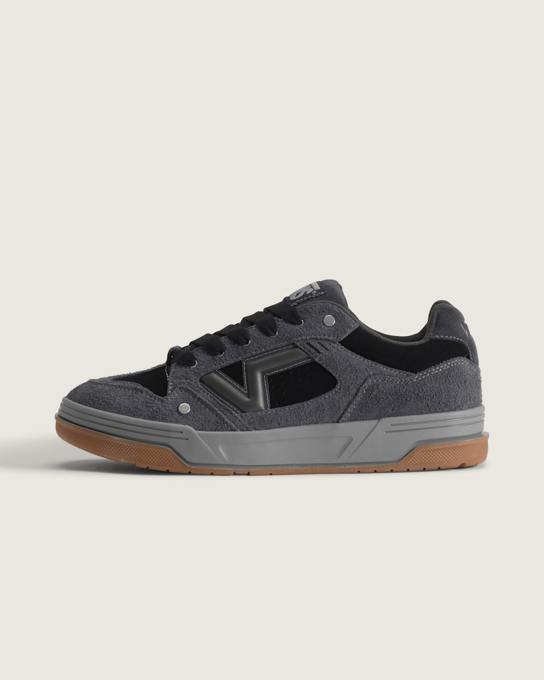 Vans Upland Shoe in Dark Grey