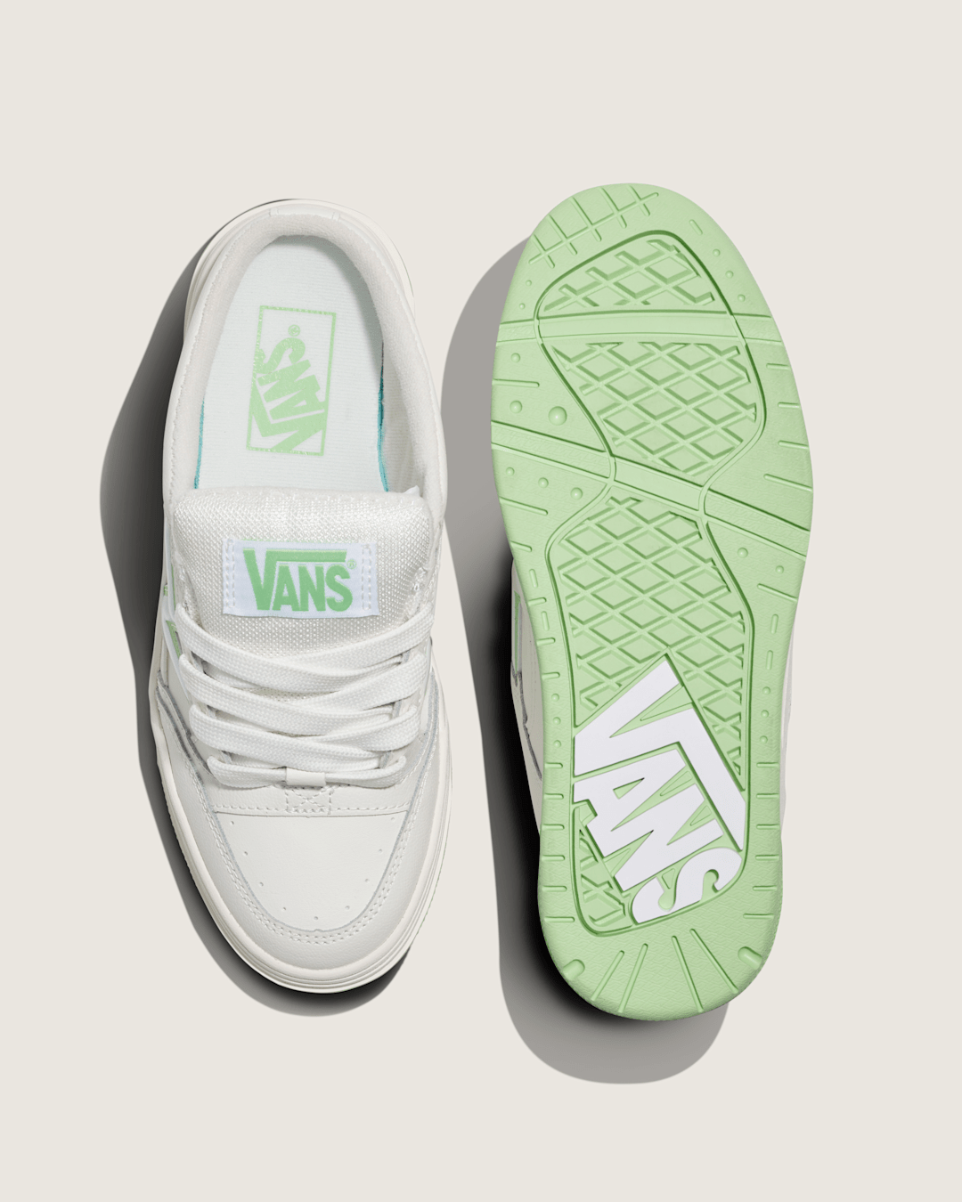 Vans Upland Mule Shoe in Off White / Green