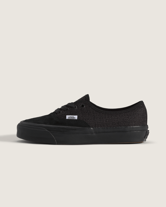 Vans Premium Authentic Shoe in Black
