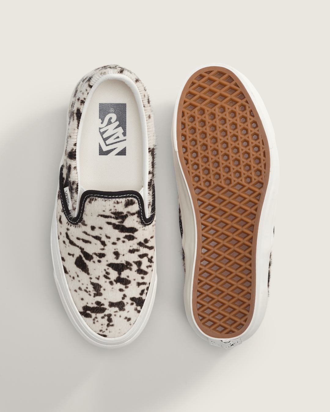 Vans Premium Classic Slip-On Shoe in Black / White
