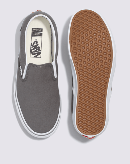 Vans Customs Classic Slip-On Wide Shoe in Frost Grey