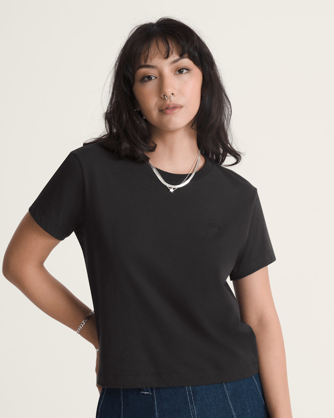 Vans Salton Crew T-Shirt in Black