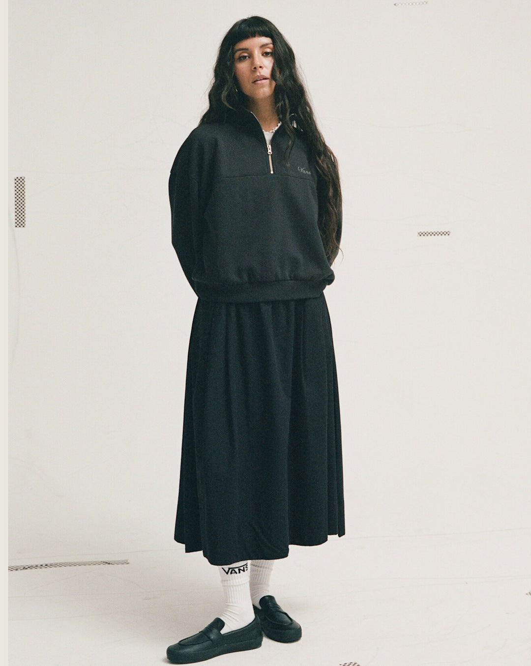 Vans Script Logo Mock Neck Sweatshirt in Black