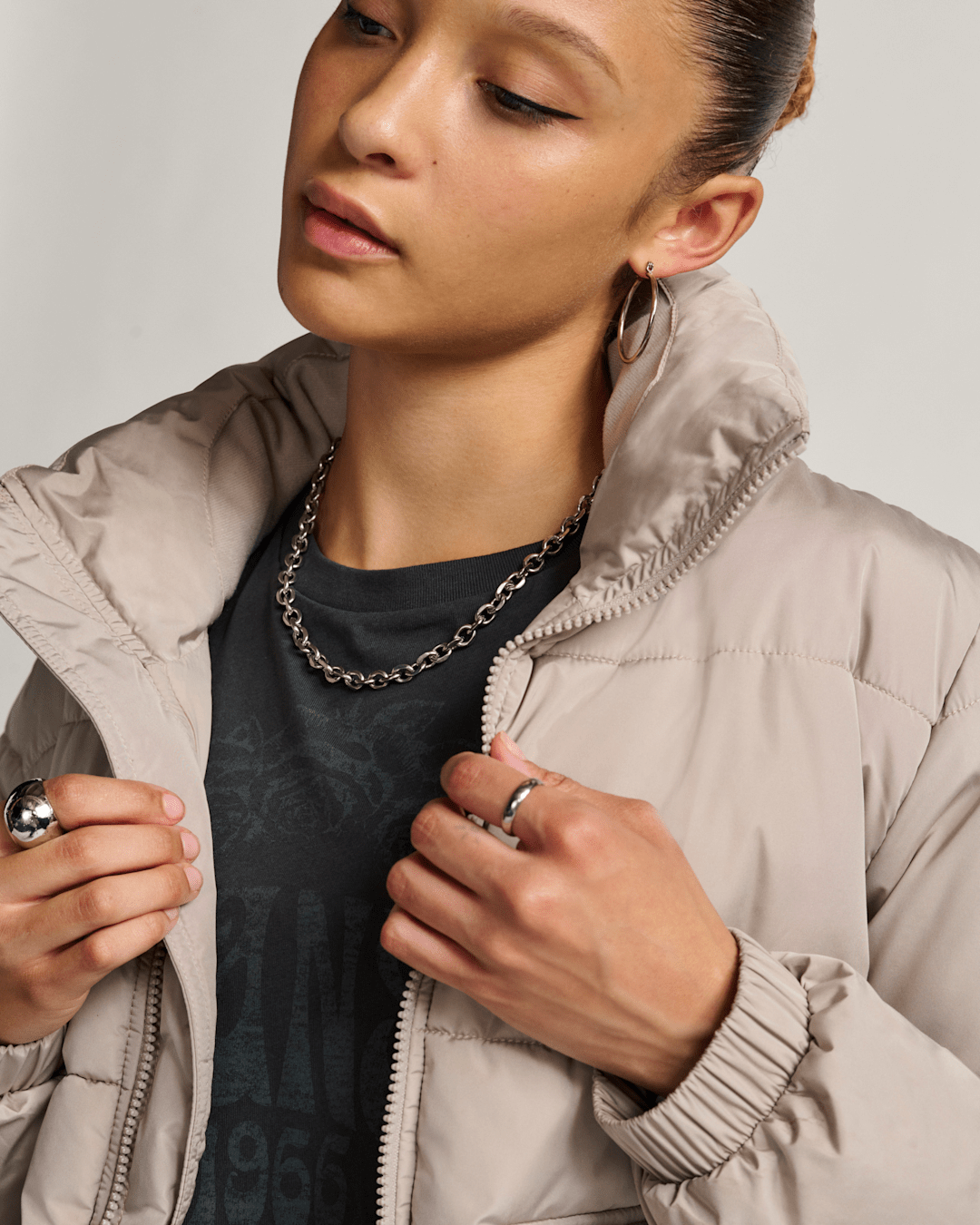 Vans Aubrey Primaloft Puffer Jacket in Mushroom Brown