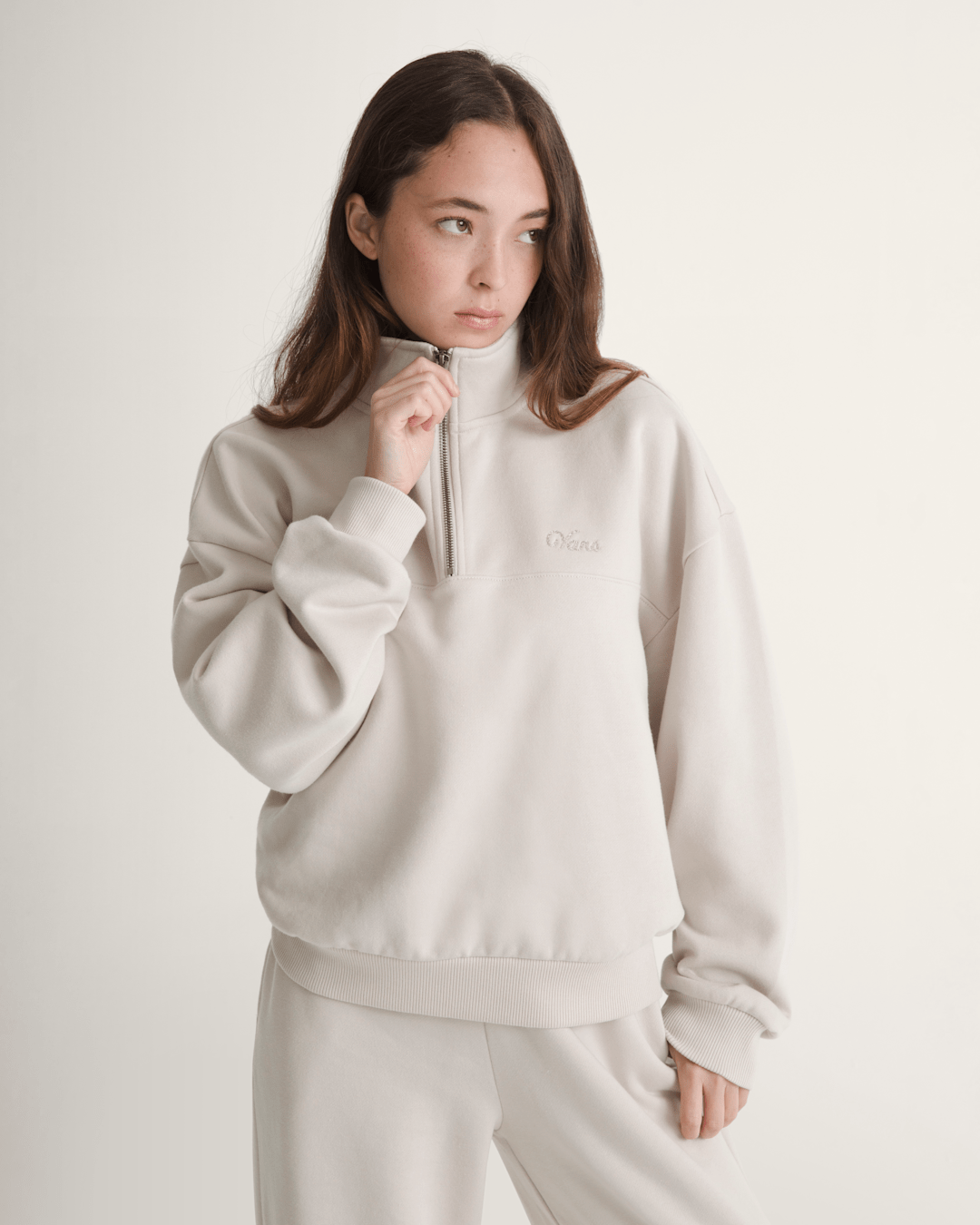 Vans Script Logo Mock Neck Sweatshirt in Taupe Mist Grey
