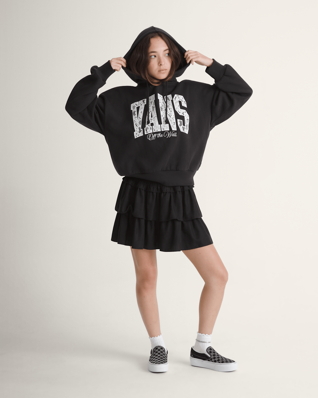 Vans Laced Up Retro Pullover Hoodie in Black