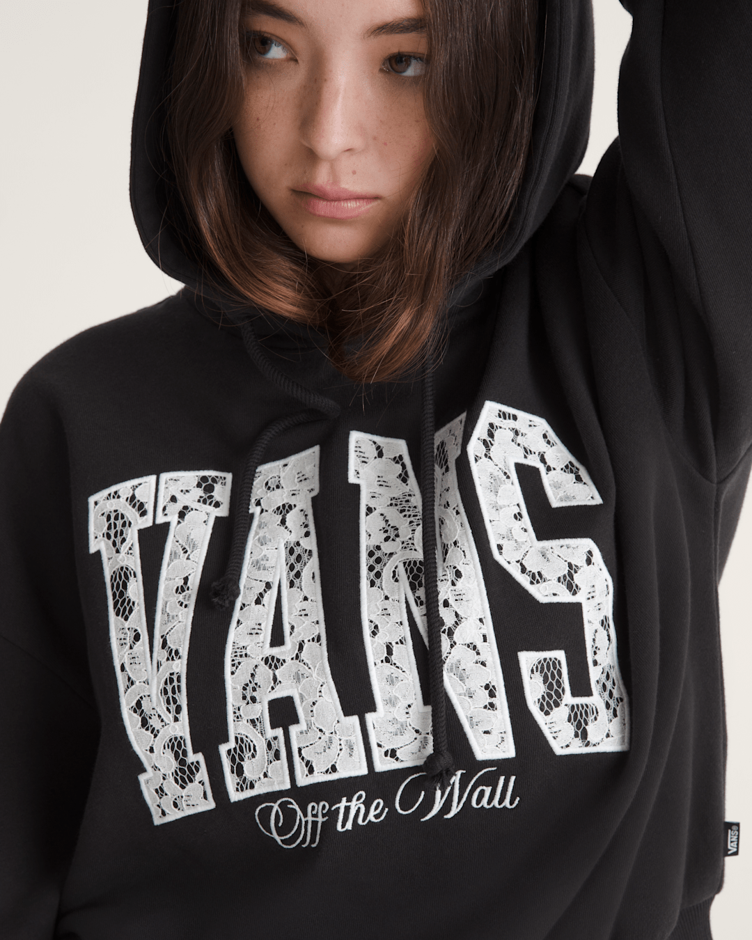 Vans Laced Up Retro Pullover Hoodie in Black