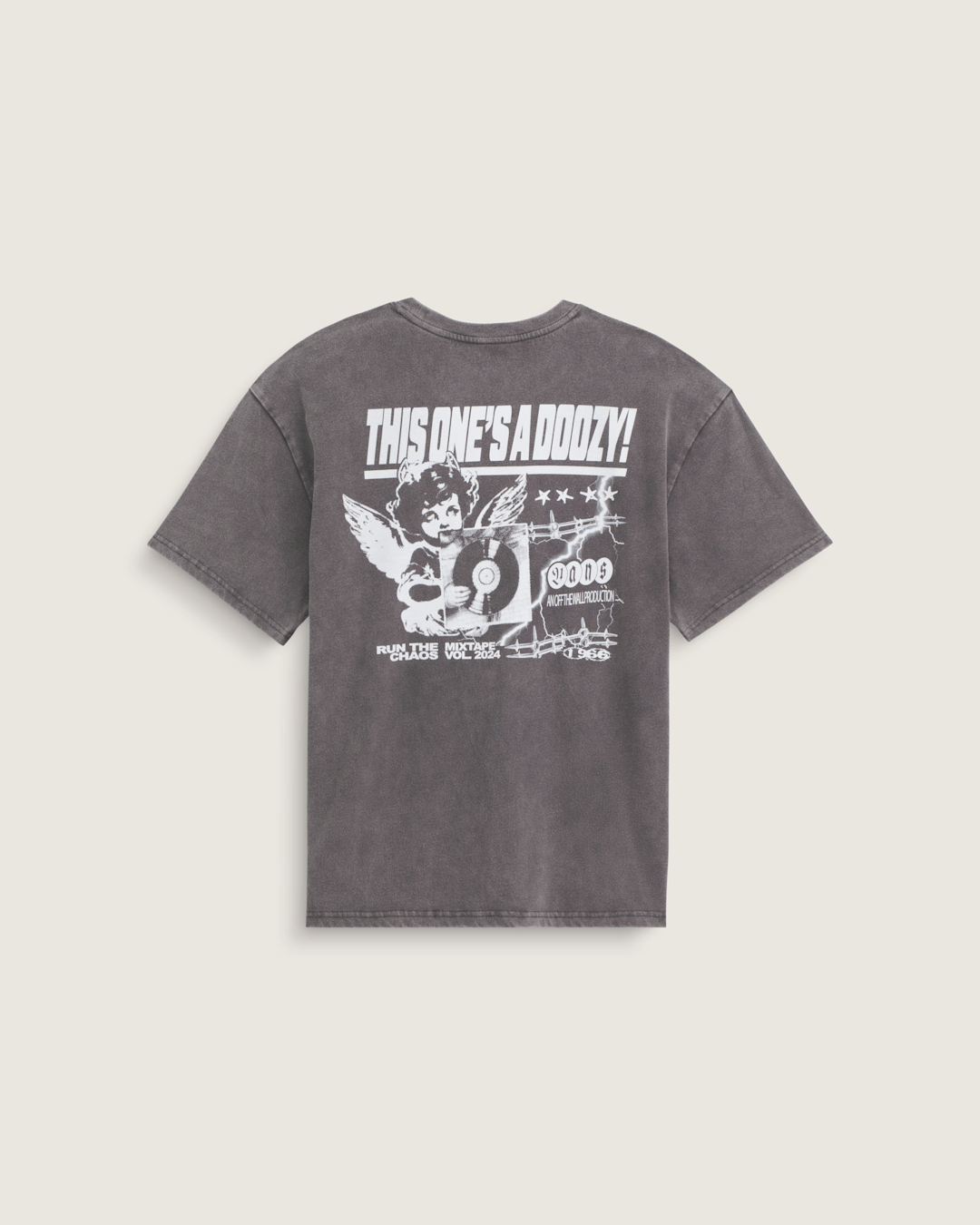 Vans Earthbound T-Shirt in Faded Black