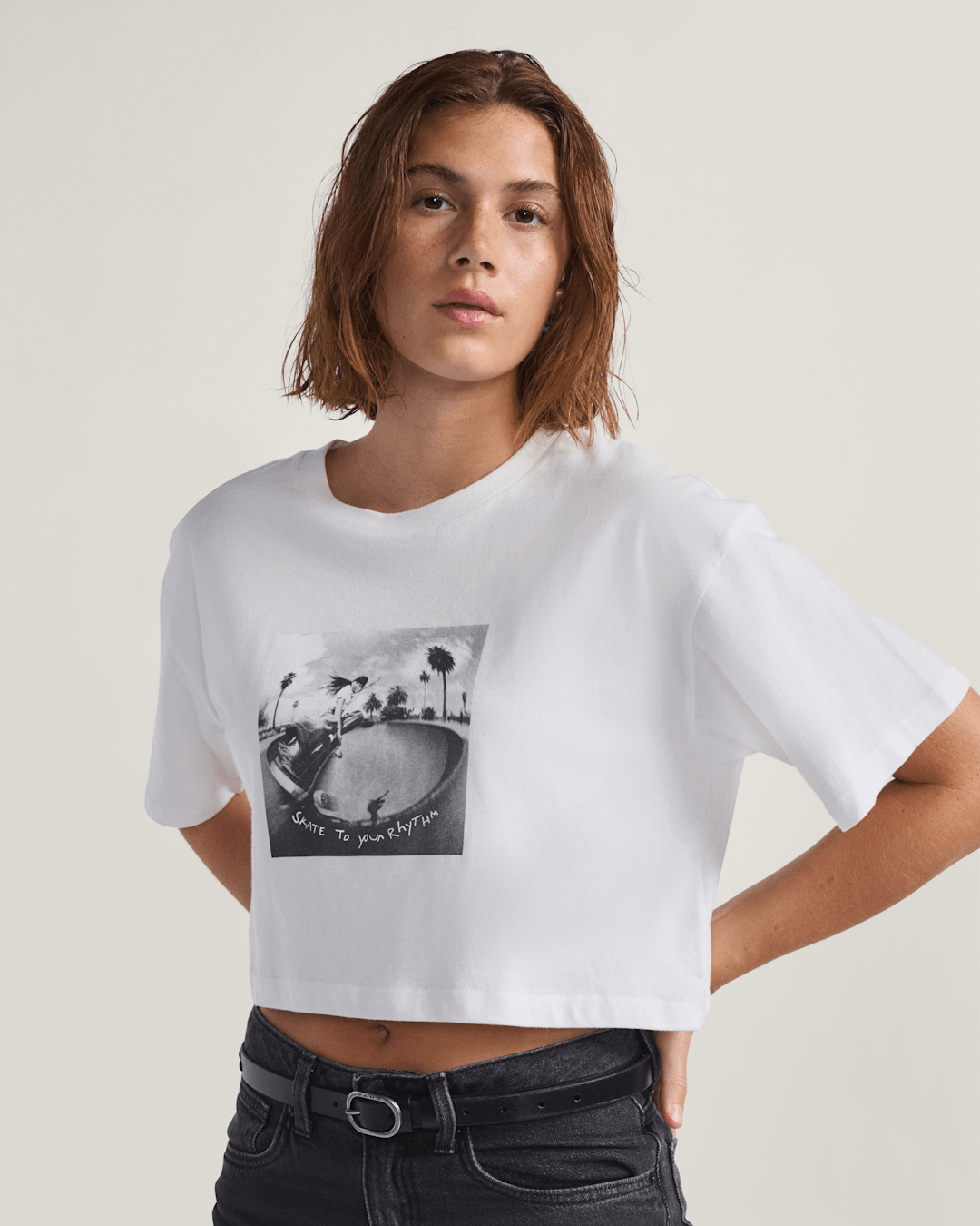 Vans Rhythm Relaxed Crop T-Shirt in White
