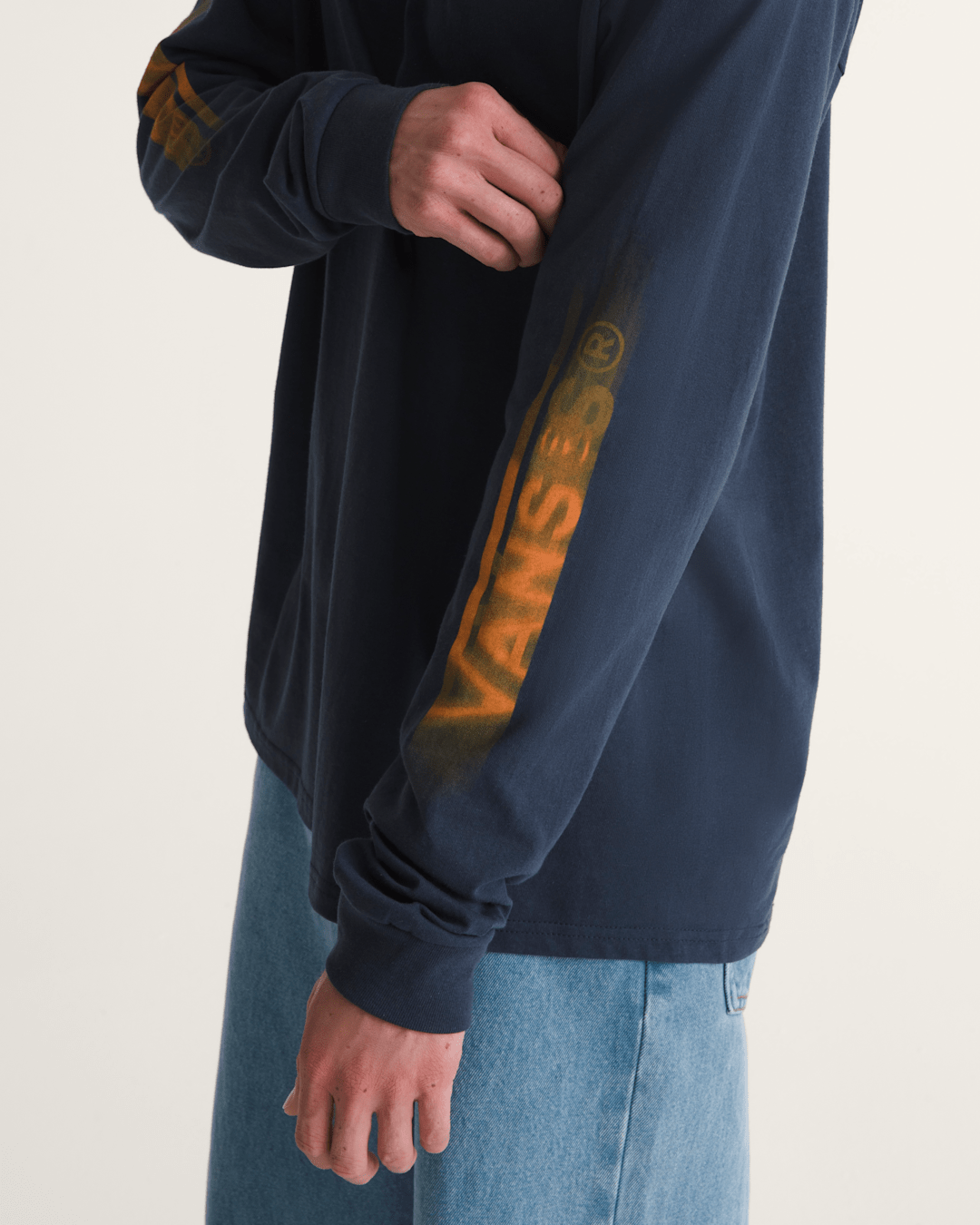 Vans Blur Drop Long Sleeve T-Shirt in Navy