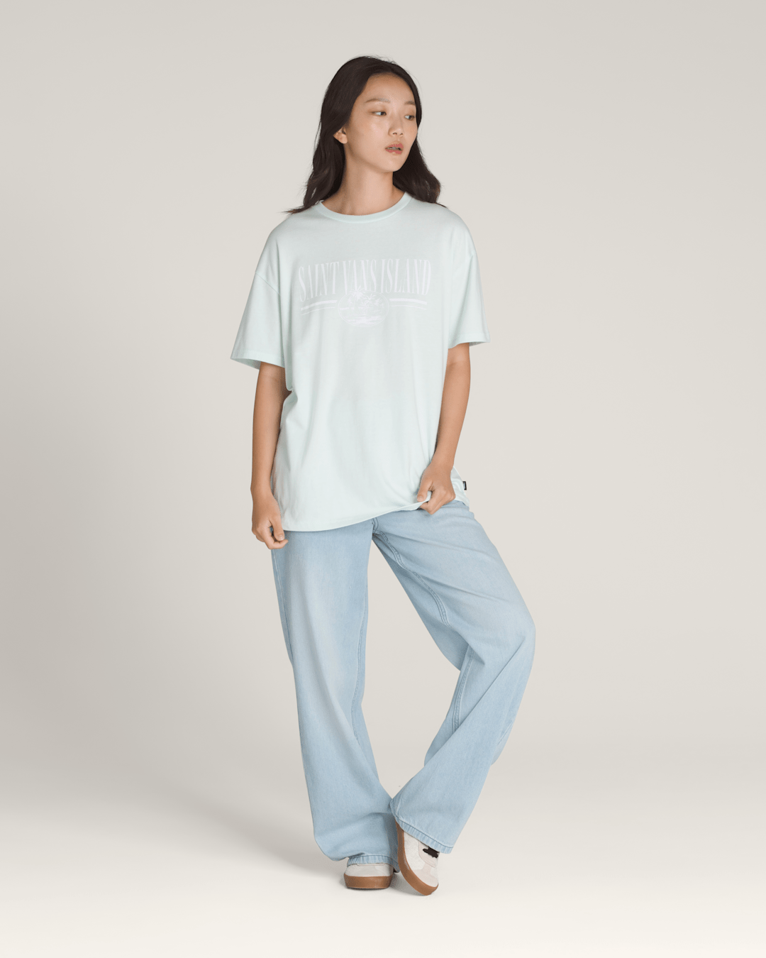 Vans Vintage Retro Isle T-Shirt in White Mint