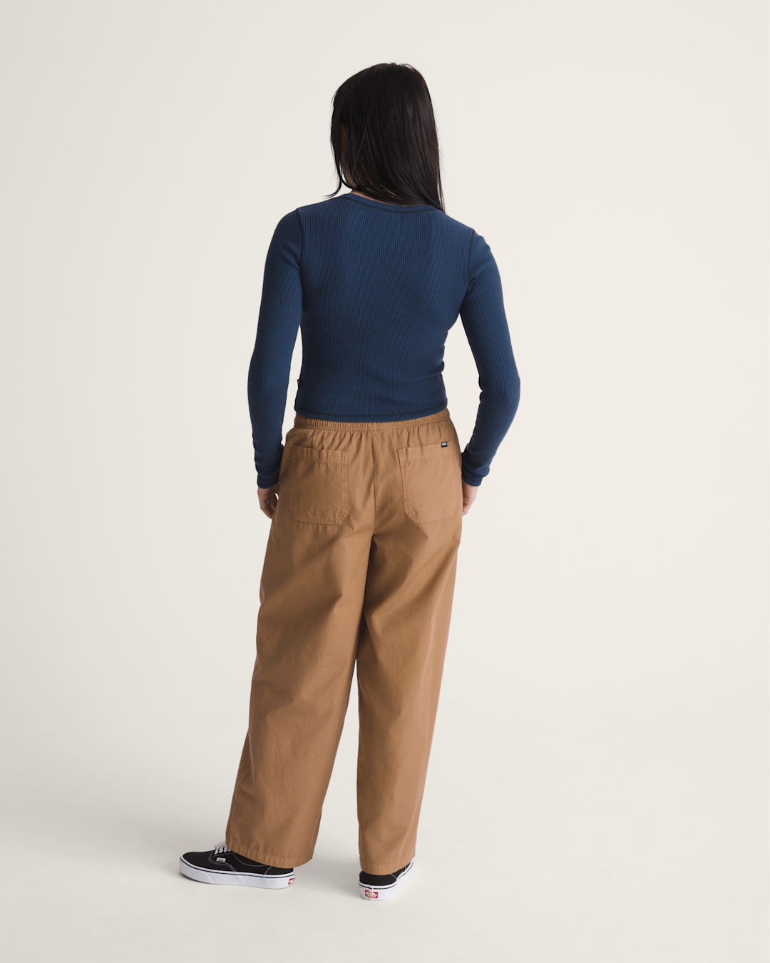 Vans Barrel Pants in Dachshund Brown