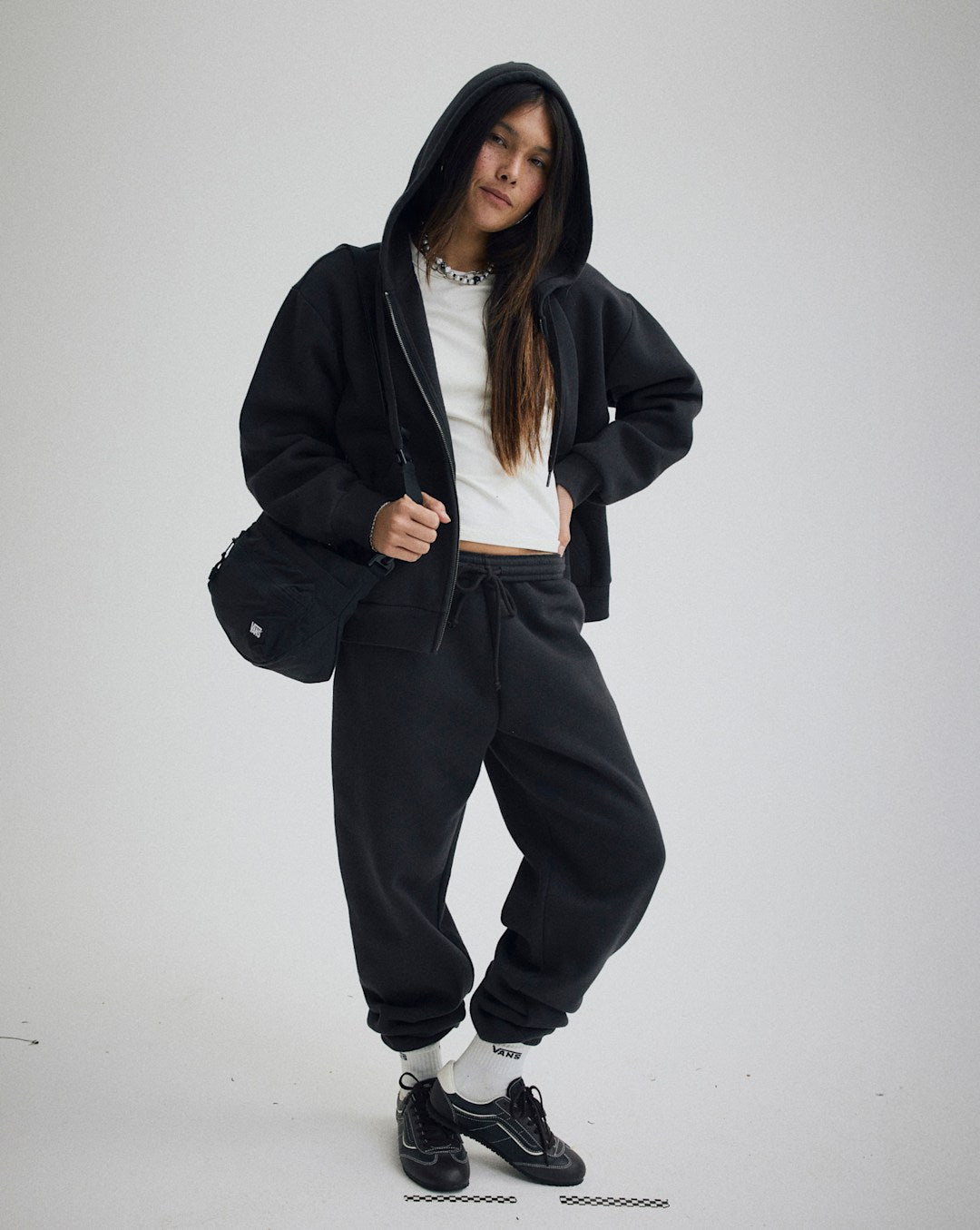 Vans Salton Fleece Jogger Pants in Black