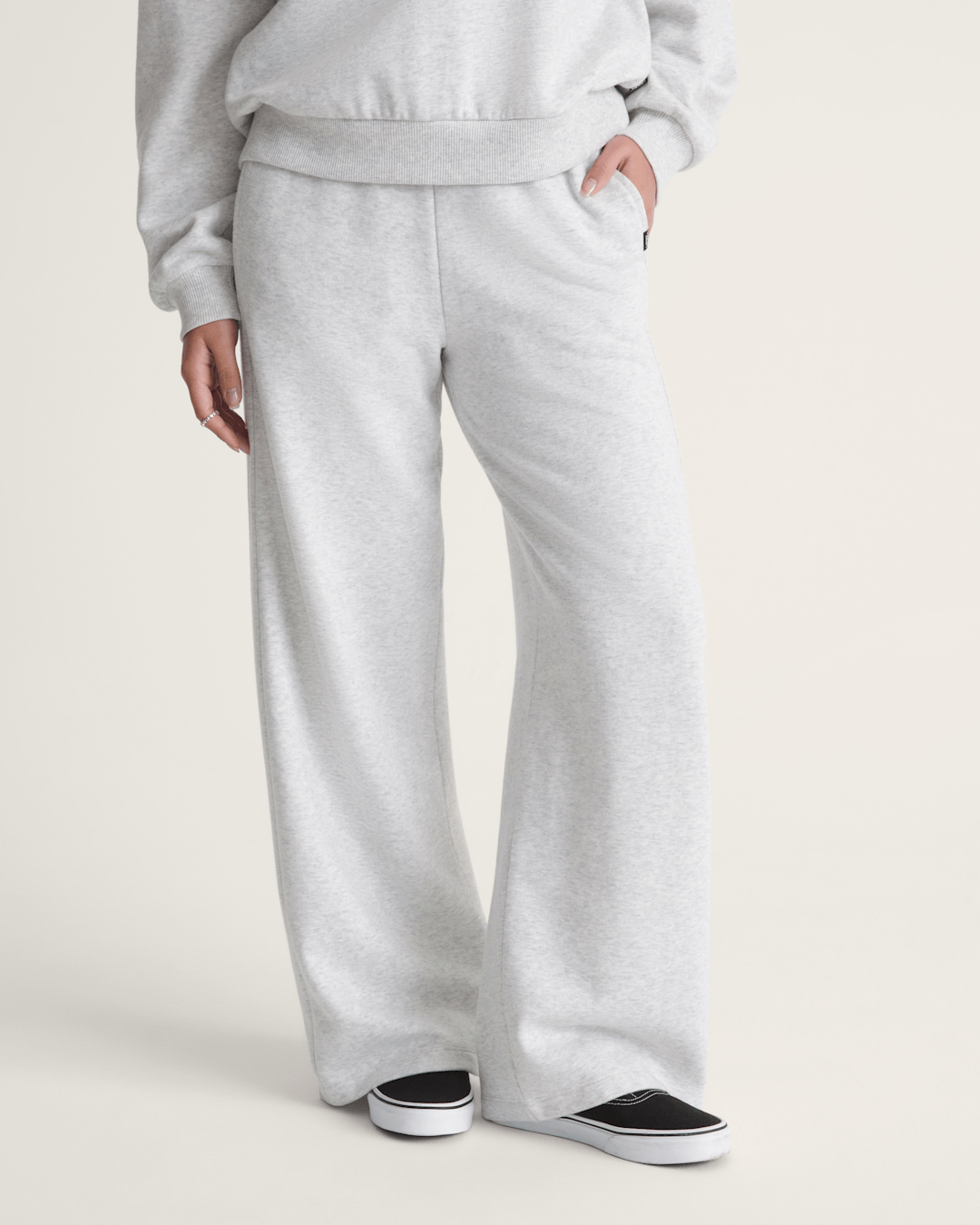 Vans Drop V Sweatpants in White Heather