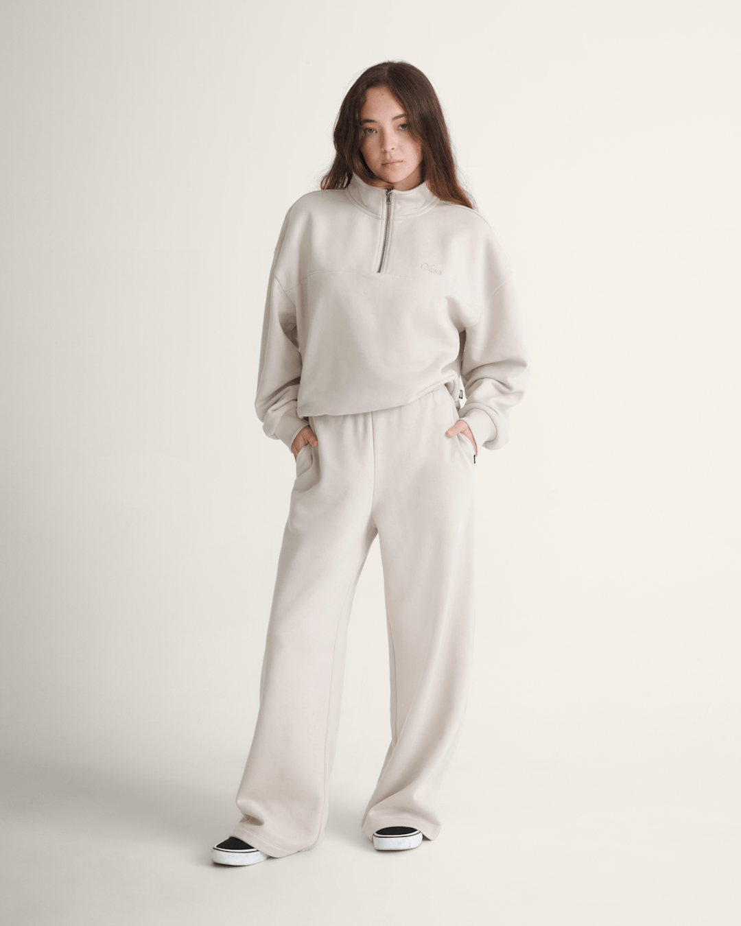 Vans Drop V Sweatpants in Taupe Mist Grey