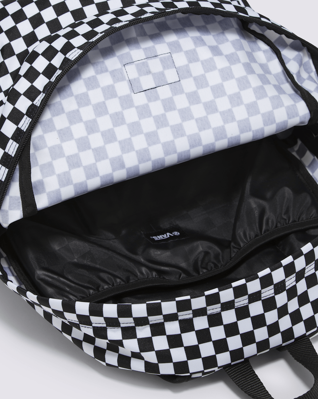 Vans Old Skool Checkerboard Backpack in Checkerboard Black / White