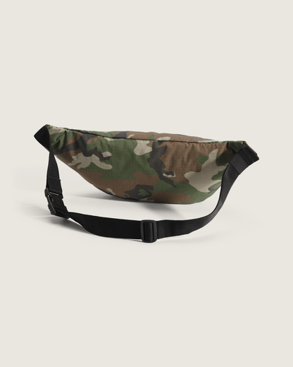 Vans Ward Crossbody Bag in Vintage Camo Black