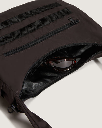 Vans Offshoot Messenger Bag in After Dark Brown