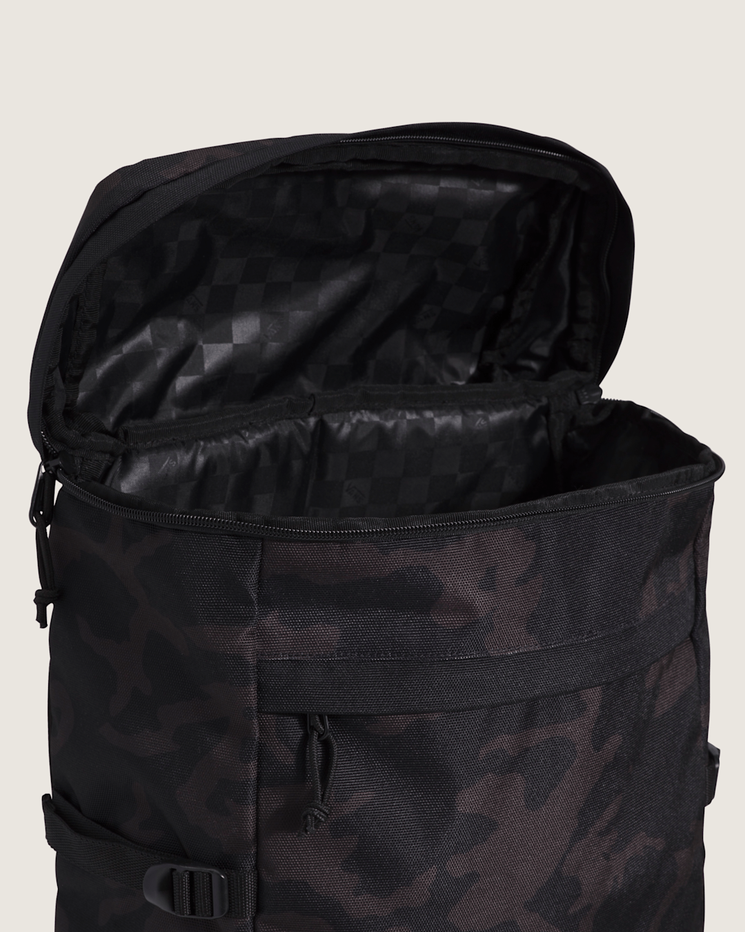 Vans Omit Backpack in Camo Black