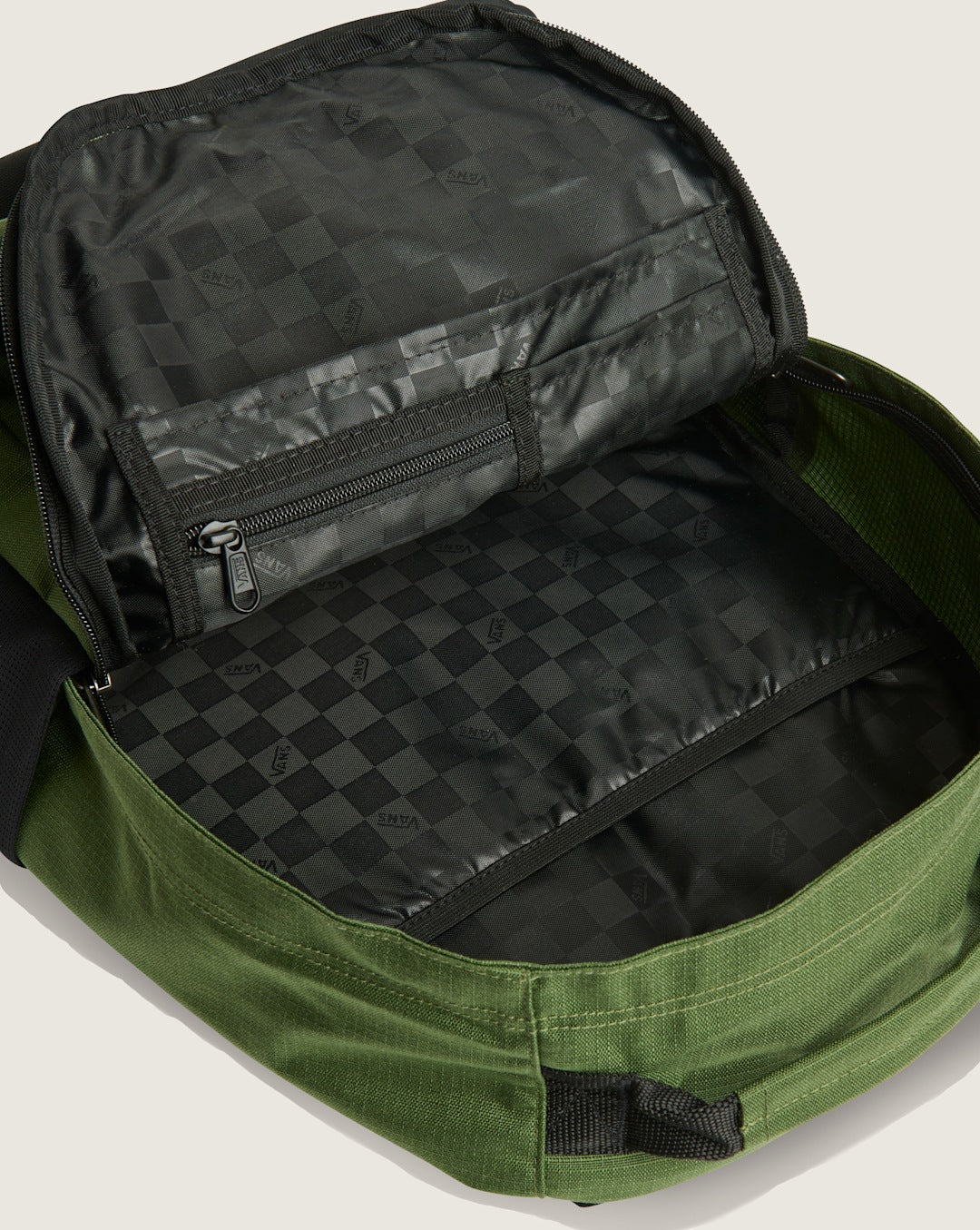 Vans Startle Backpack in Pine Forest Green
