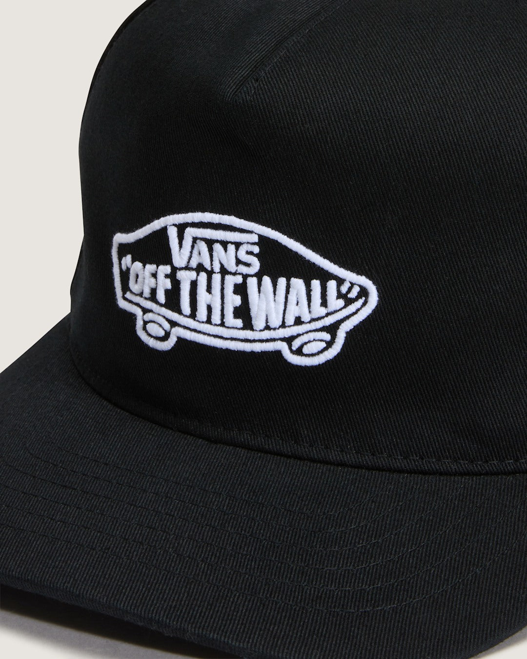Vans Vans Classic Snapback Hat in Black