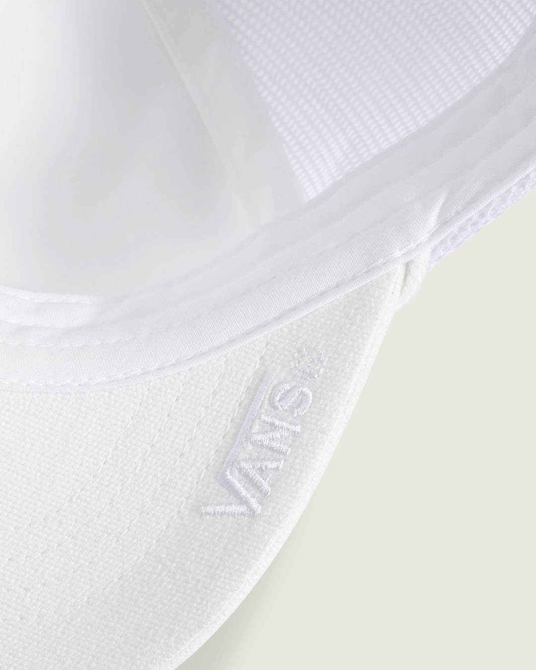 Vans Premium Trucker Hat in Egret White