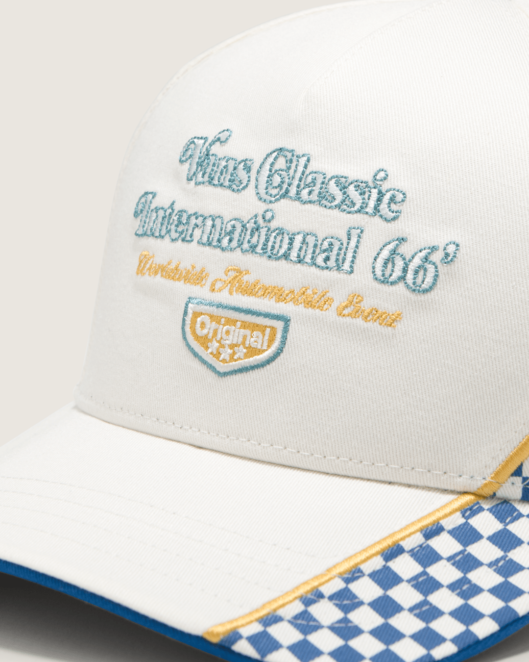 Vans Vans Classic Strapback Hat in White / Blue