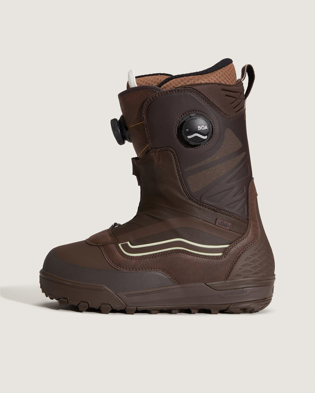 Vans Verse Snowboard Boot in Black